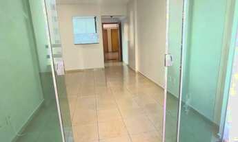 Imagem 2: Imóvel para aluguel possui 60 metros quadrados com 2 quartos em Setor Bueno - Goiânia - GO