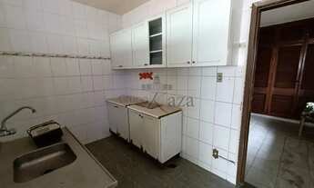 Imagem 2: Oportunidade - Casa Comercial Residencial - Jardim São Dimas - 3 Dormitórios - 336,99m²