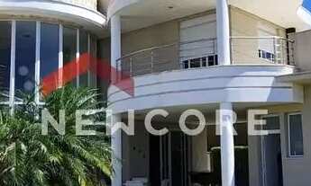 Imagem: Sobrado em Avenida Paratehy - Condomínio