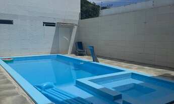 Imagem: Casa com piscina em Camboriú