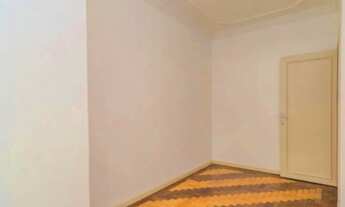 Imagem 5: Apartamento espaçoso com 4 dormitórios e 106m² de área privativa, em excelente localização