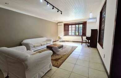 Imagem 6: Casa com 4 dormitórios à venda, 350 m² por R$ 3.250.000,00 - São Francisco - Niterói/RJ