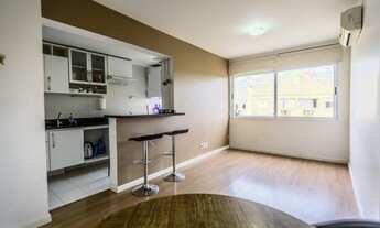 Imagem 2: Porto Alegre - Apartamento Padrão - Partenon