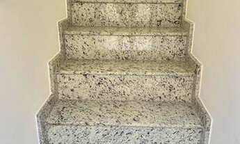 Imagem 4: Consulte Imóveis apresenta Linda Casa Sobreposta!!