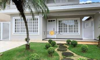 Imagem 2: Sobrado com 4 Suítes á Venda com 404m² por R$ 2.000.000,00 - Morada da Praia - Bertioga/S