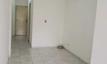 Imagem 4: Apartamento com 1 dormitório para alugar, 68 m² por R$ 850/mês - São Mateus - Juiz de Fora