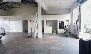 Imagem 6: Galpão próximo à rodovia Anhanguera. Ótimo para templo religioso