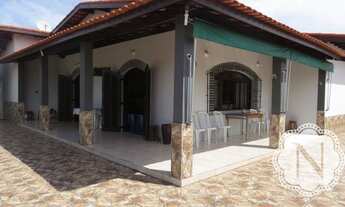 Imagem 2: Casa com edícula e churrasqueira no litoral!