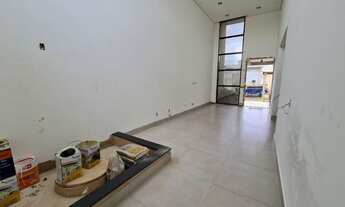 Imagem 3: CASA DE ALTO PADRÃO COM 3 QUARTOS E 3 SUITES, VAGA PARA 4 CARROS, EXCELENTE LOCALIZAÇÃO EM