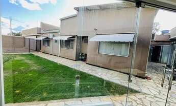 Imagem 6: Casa de condomínio térrea para venda tem 340 metros quadrados com 4 quartos