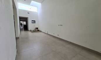 Imagem 2: CASA DE ALTO PADRÃO COM 3 QUARTOS E 3 SUITES, VAGA PARA 4 CARROS, EXCELENTE LOCALIZAÇÃO EM