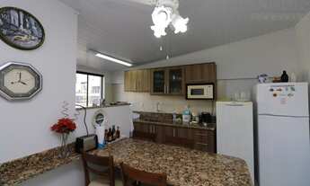 Imagem 4: Apartamento para venda possui 120 metros quadrados com 4 quartos em Prainha - Torres - RS