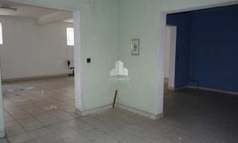 Imagem 3: Excelente ponto comercial. Com grande fluxo de pessoas e veículos o dia todo no Centro - S