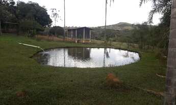 Imagem 2: Chácara para Venda em Santo Antônio do Descoberto, Centro, 4 dormitórios, 3 banheiros