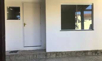 Imagem 4: LOFT espaçoso, agradável, com QUINTAL com plantas e árvores