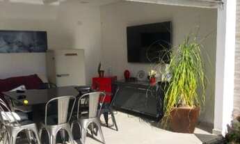 Imagem 1: Casa para venda de 180 m2 com 3 quartos em Tamboré - Santana de Parnaíba - São Paulo