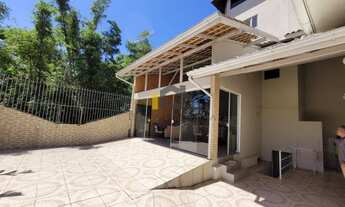 Imagem: Linda Casa com 3 dormitórios sendo uma