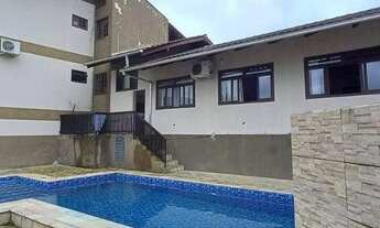 Imagem 2: 02 Casas para VENDA Apenas R$ 900.000,00 Aproximadamente 832m2 de terreno No Bairro Ponta