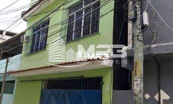Imagem: Casa com 4 dormitórios à venda, 90 m²
