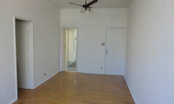 Imagem 3: Apartamento com 2 dormitórios à venda, 87 m² por R$ 510.000,00 - Icaraí - Niterói/RJ