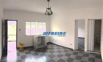 Imagem 1: Casa com 1 dormitório para alugar, 40 m² por R$ 1.000,00/mês - Nova Gerti - São Caetano do