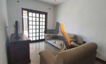 Imagem 4: Vendo casa Jd. Soberano, com 2 dorms (1 suite), 1 banheiro, quintal grande, vaga para dois