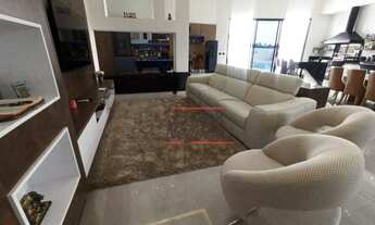 Imagem 3: Luxuosa casa térrea em condomínio