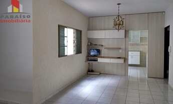 Imagem 4: Casa para Venda em Uberlândia, Segismundo Pereira, 4 dormitórios, 1 suíte, 3 banheiros, 3