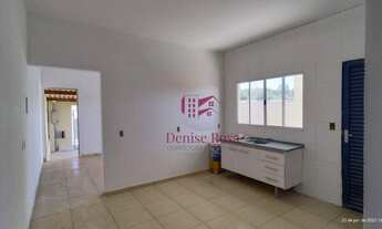 Imagem: Casa com amplo terreno, a venda Bairro