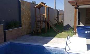 Imagem: Casa Triplex à venda, em condomínio fechado