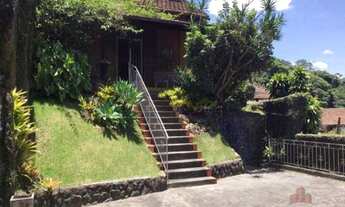 Imagem 2: Casa com 3 dormitórios à venda, 222 m² por R$ 950.000,00 - Simeria - Petrópolis/RJ