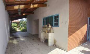 Imagem 2: Casa com amplo quintal à venda perto da praia - Itanhaém SP