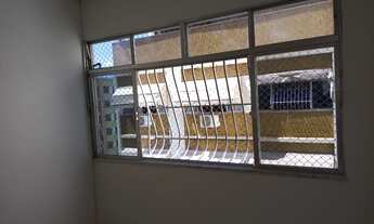 Imagem 4: Apartamento com 2 quartos na Alvares de Azevedo, segunda quadra