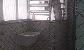 Imagem 2: Apartamento com 2 dormitórios à venda, 70 m² por R$ 310.000,00 - Centro - Niterói/RJ