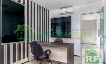 Imagem 6: Ponto comercial de Esquina, com excelente localização,mobiliado, medindo aproximadamente