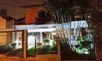 Imagem 2: PORTO ALEGRE - Casa Padrão - Medianeira