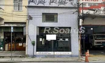 Imagem 2: Prédio com 4 andares na Tijuca-Vila Isabel