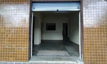 Imagem 5: Loja 200m², no inicio da Av Iguaçu, localização de grande movimento no Rebouças.[6.003