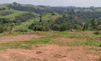 Imagem 7: Chácara para venda possui 1000 metros quadrados com 3 quartos..