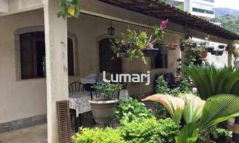 Imagem 1: Casa na Estrada dos Três Rios, com 4 dormitórios por R$ 980.000 - Freguesia (Jacarepaguá