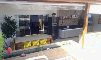 Imagem 5: 4 DORMITÓRIOS (2 SUITES) - AMPLA SALA - COZINHA C/ ARMÁRIOS - PISCINA - CHURRASQUEIRA - SO