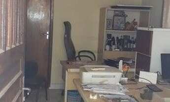 Imagem: Sobrado comercial no centro de Cuiabá