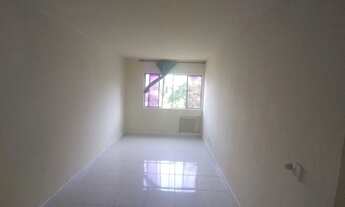 Imagem 2: Apartamento com 1 dormitório, 50 m² - venda por R$ 130.000,00 ou aluguel por R$ 700,00/mês