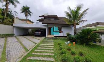 Imagem: Linda casa com 4 suítes para alugar, 500