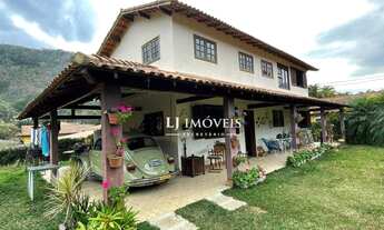 Imagem: Casa com 04 dormitórios à venda, com 140,00