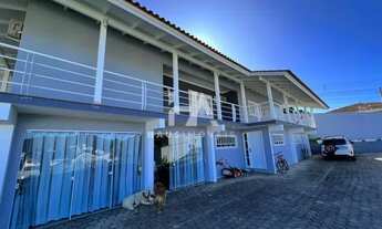 Imagem 2: Casa para aluguel tem 350 metros quadrados com 3 quartos em Czerniewicz - Jaraguá do Sul