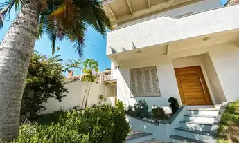 Imagem 2: Sobrado para Venda - 413m², 4 dormitórios, sendo 4 suites, 4 vagas - Jardim do Lago