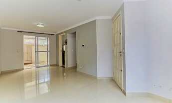 Imagem 2: Sobrado 128M2 área privativa-3 quartos/1 Suíte no Santa Cândida - Curitiba - PR