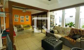 Imagem 3: Casa para Aluguel - Centro, 3 Quartos, 129 m2