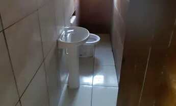 Imagem 3: Casa de Aluguel Casa com 1 dormitório